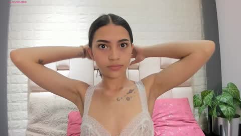    online show from 12-21-25, 01:40