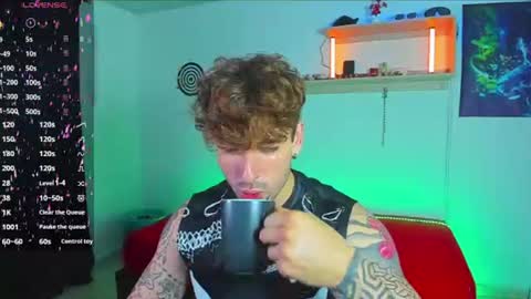 Snapshot of ares_blue chatting on 06-15-26, 11:12 ares blue online show from 06-15-26, 11:12