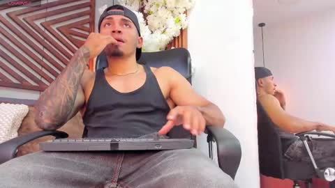 Ares Stone online show from 11-29-25, 11:35