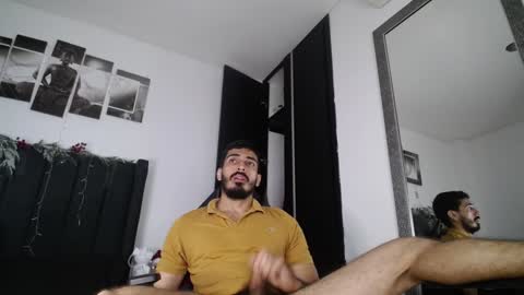 Snapshot of ares_xxxx chatting on 12-08-24, 03:45 ARES online show from 12-08-24, 03:45