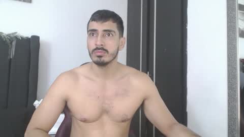 Snapshot of ares_xxxx chatting on 12-24-24, 10:44 ARES online show from 12-24-24, 10:44