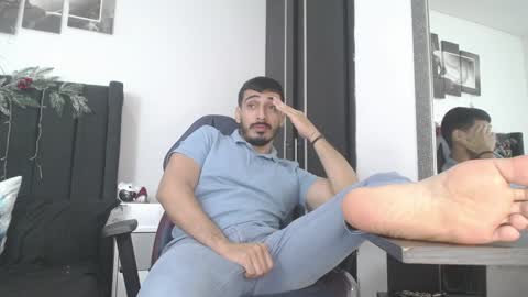 Snapshot of ares_xxxx chatting on 12-26-24, 03:53 ARES online show from 12-26-24, 03:53