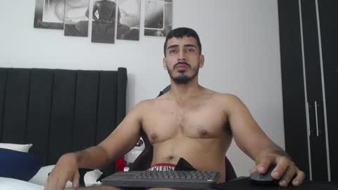 Snapshot of ares_xxxx chatting on 01-21-25, 12:07 ARES online show from 01-21-25, 12:07