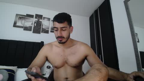 Snapshot of ares_xxxx chatting on 01-25-25, 11:34 ARES online show from 01-25-25, 11:34