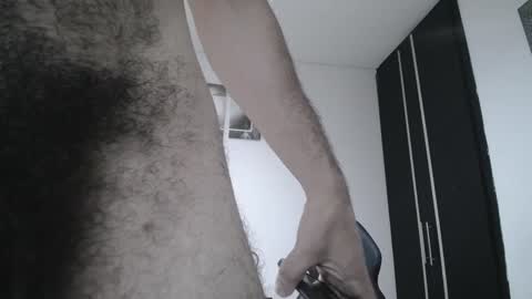 Snapshot of ares_xxxx chatting on 01-27-25, 11:43 ARES online show from 01-27-25, 11:43