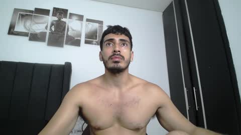 Snapshot of ares_xxxx chatting on 02-13-25, 05:22 ARES online show from 02-13-25, 05:22