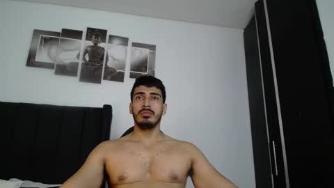 Snapshot of ares_xxxx chatting on 02-15-25, 11:39 ARES online show from 02-15-25, 11:39