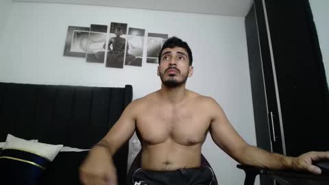 Snapshot of ares_xxxx chatting on 02-15-25, 02:44 ARES online show from 02-15-25, 02:44