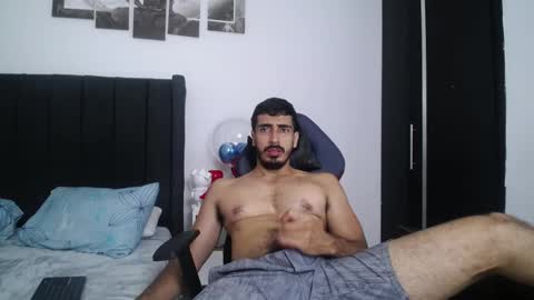 Snapshot of ares_xxxx chatting on 02-21-25, 04:16 ARES online show from 02-21-25, 04:16