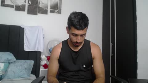 Snapshot of ares_xxxx chatting on 03-10-25, 03:30 ARES online show from 03-10-25, 03:30