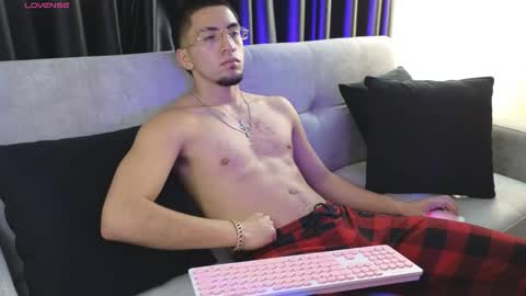 Mateo online show from 02-23-26, 01:19