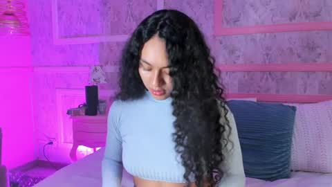 Ari online show from 04-10-26, 11:37