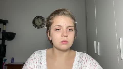 Snapshot of ari_crystal chatting on 02-08-26, 01:58 ari_crystal online show from 02-08-26, 01:58