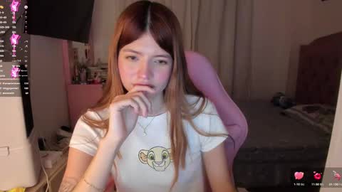 Snapshot of ari_sweet1 chatting on 01-05-25, 10:10 Ari online show from 01-05-25, 10:10