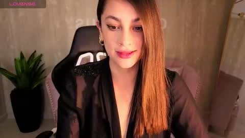 Aria95 a online show from 12-18-25, 08:59