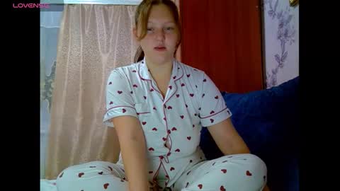 Aria online show from 09-18-25, 10:34