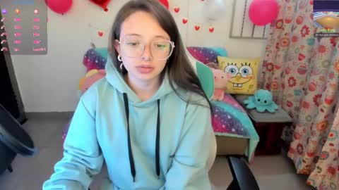 Linda online show from 03-05-25, 03:40