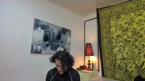 aria y orien  online show from 01-11-26, 11:04