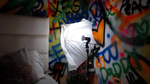 Snapshot of aria_martiin chatting on 03-12-25, 12:04 aria online show from 03-12-25, 12:04