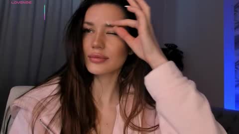 aria_mila online show from 03-26-26, 03:12