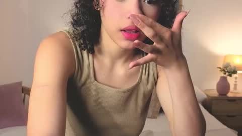 ariaa_23 online show from 11-24-25, 03:01