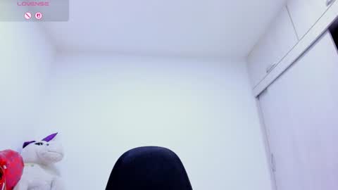 Snapshot of ariacoral chatting on 06-26-26, 01:59 ariacoral online show from 06-26-26, 01:59