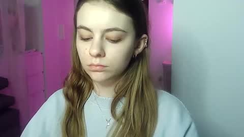 AriaCreazy online show from 12-09-24, 06:35