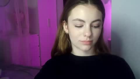 AriaCreazy online show from 12-14-24, 06:30