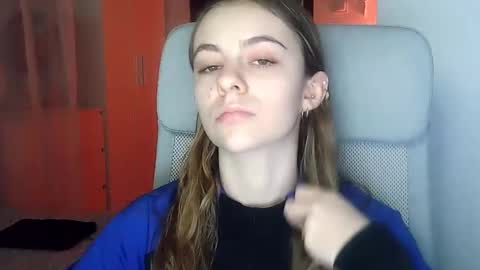 AriaCreazy online show from 01-19-25, 09:23