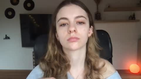 AriaCreazy online show from 02-03-25, 10:47