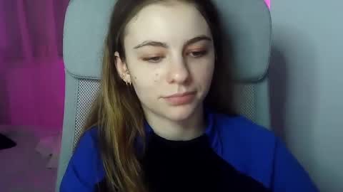 AriaCreazy online show from 02-03-25, 09:18