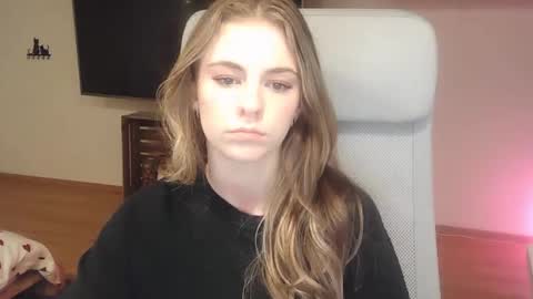 AriaCreazy online show from 11-09-25, 09:24