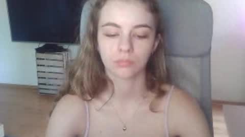 Snapshot of ariacreazy chatting on 06-02-26, 09:11 AriaCreazy online show from 06-02-26, 09:11