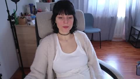 Adriana online show from 02-25-25, 09:53
