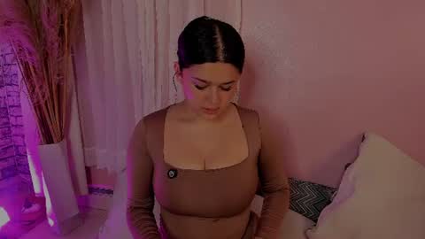 Snapshot of ariadna_milano chatting on 06-09-26, 01:12 - -. .- Ariadna -. .- - online show from 06-09-26, 01:12