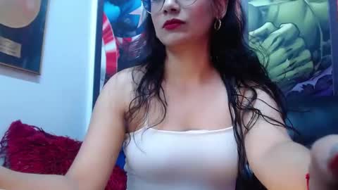 A R I  online show from 10-20-25, 02:06
