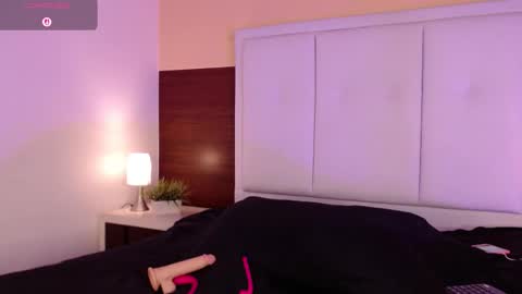 Ariadna online show from 02-28-26, 03:40