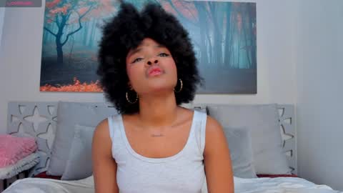 Aria Foster online show from 01-17-25, 04:06