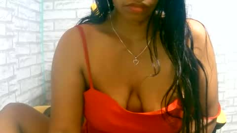 Snapshot of ariah13 chatting on 06-02-26, 06:26 ariah13 online show from 06-02-26, 06:26
