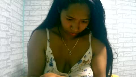 Snapshot of ariah13 chatting on 06-23-26, 02:20 ariah13 online show from 06-23-26, 02:20