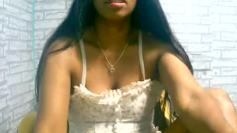 Snapshot of ariah13 chatting on 06-29-26, 04:41 ariah13 online show from 06-29-26, 04:41