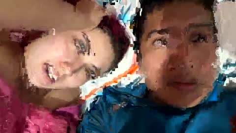 Snapshot of ariana252525 chatting on 12-17-24, 04:56 Ari y Will online show from 12-17-24, 04:56