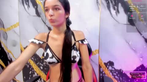 Ariana  online show from 11-20-25, 12:16