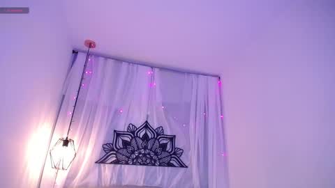 Snapshot of ariana_ceballos chatting on 03-10-25, 07:29 ARIANA online show from 03-10-25, 07:29