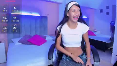 Snapshot of ariana_cri_x chatting on 06-30-26, 01:01 ariana_cri_x online show from 06-30-26, 01:01