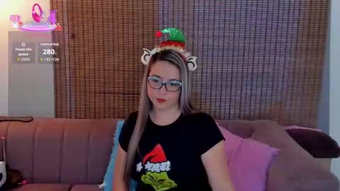 Ariana Cruz online show from 12-02-25, 12:43