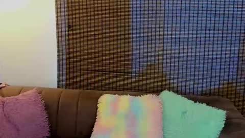 Ariana Cruz online show from 05-17-26, 12:56