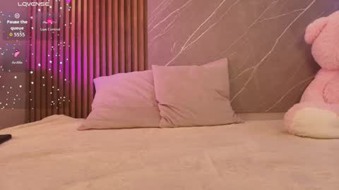 Ariana online show from 01-14-26, 12:22