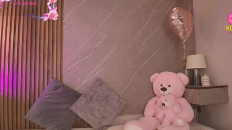 Ariana online show from 04-13-26, 12:43