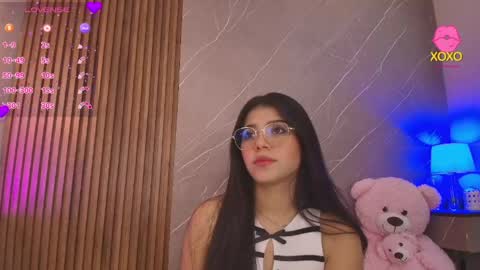 Snapshot of ariana_jhonson11 chatting on 05-05-26, 12:02 Ariana online show from 05-05-26, 12:02